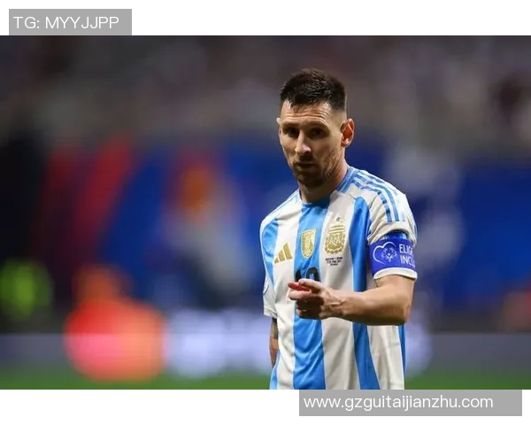 阿根廷足球明星出轨事件引发舆论热议球迷反应不一